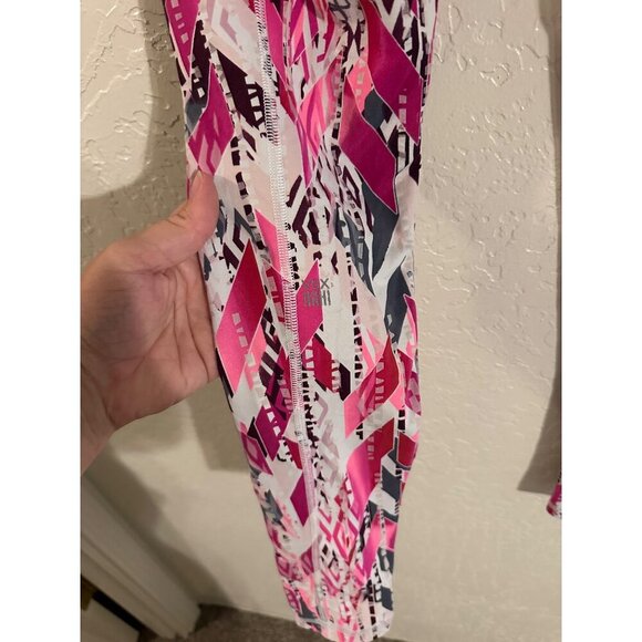 Victoria’s Secret Sport Geometric Knockout Athletic Leggings - Picture 9 of 10